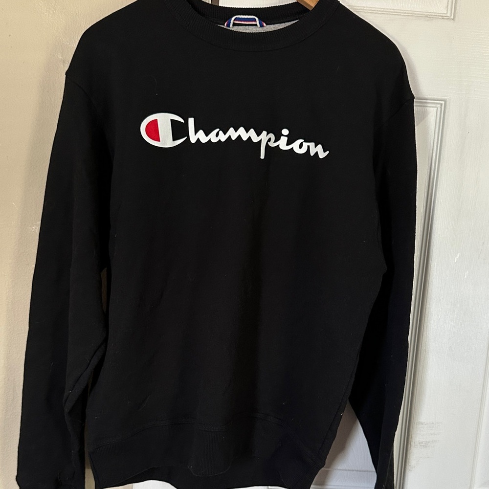 Champion Men's Black Crewneck Sweater